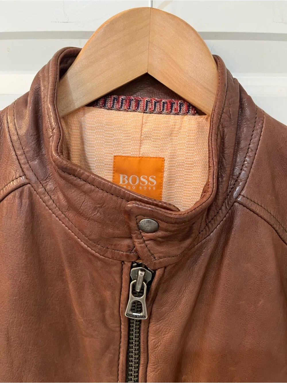 Hugo Boss Orange Julino Brown Leather Moto Jacket Mens 38R M Cafe Racer Full Zip
